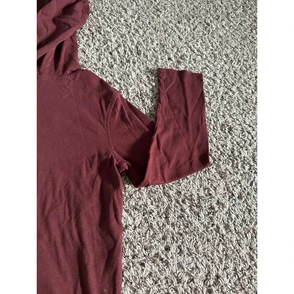 Old Navy Boys Maroon Long Sleeve Tee Hoodie Size Medium